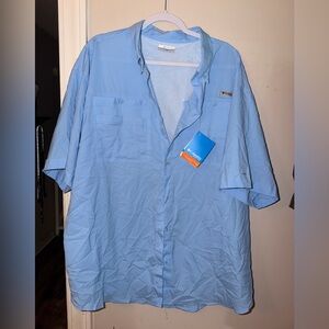 Columbia Light Blue Short-Sleeve Fishing Shirt